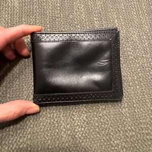 Isaac Mizrahi Black Leather Wallet